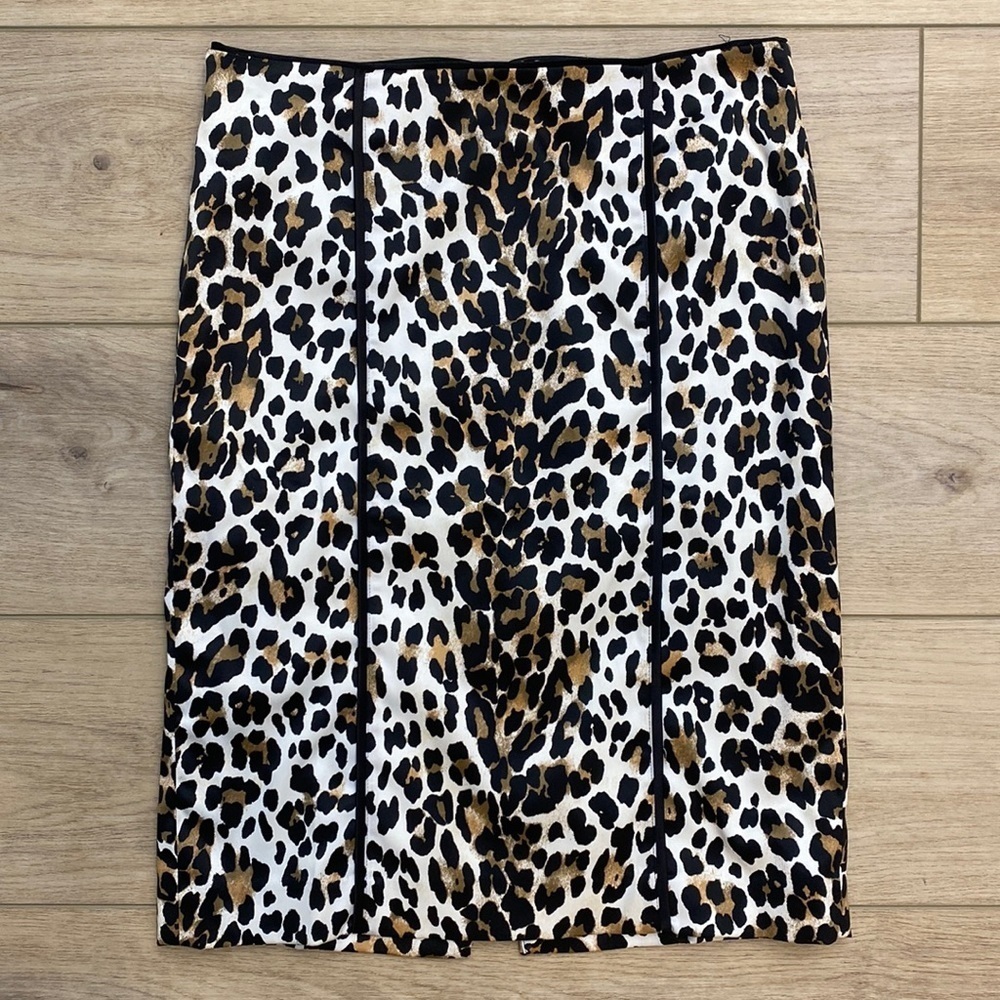 WHBM Leopard Print Satin Pencil Skirt Contemporary Animal Print Big Cat Office